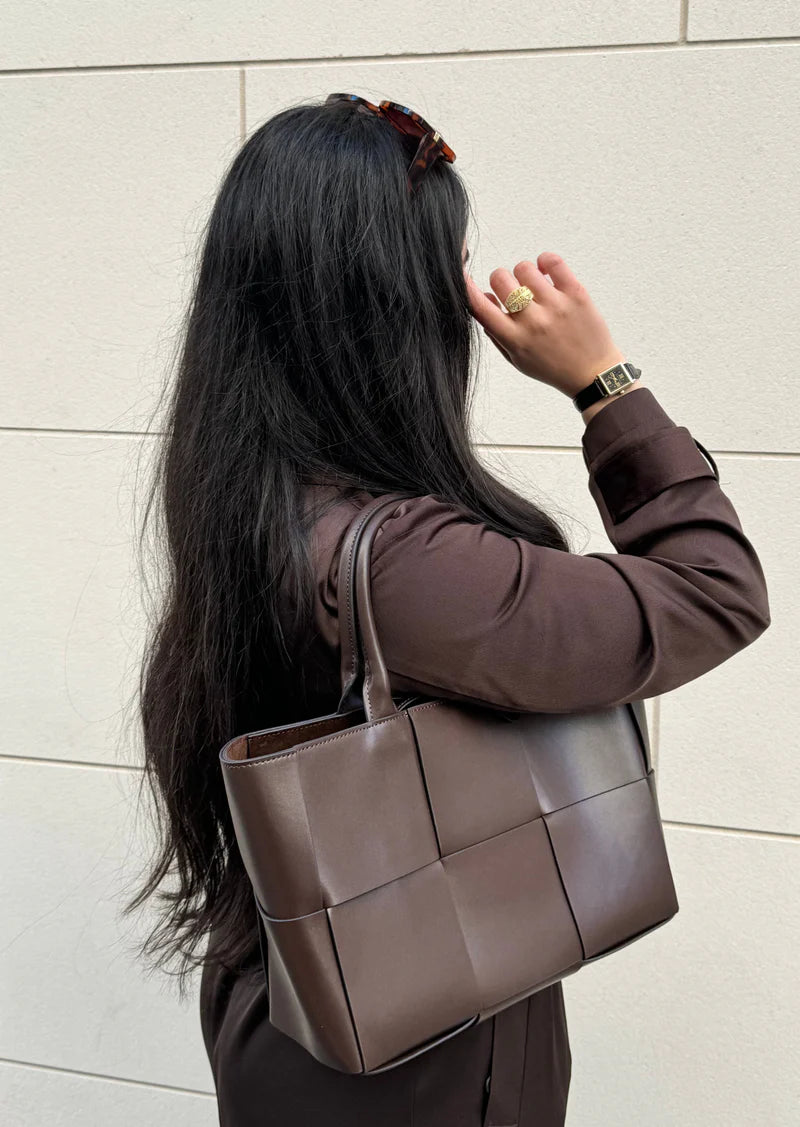 Leather Tote Bag Coffe – Günlük Kullanım İçin İdeal, Yüksek Kaliteli Deri Çanta